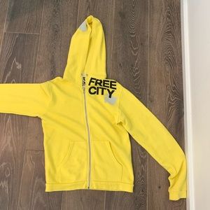 freecity women’s zip up hoodie size small